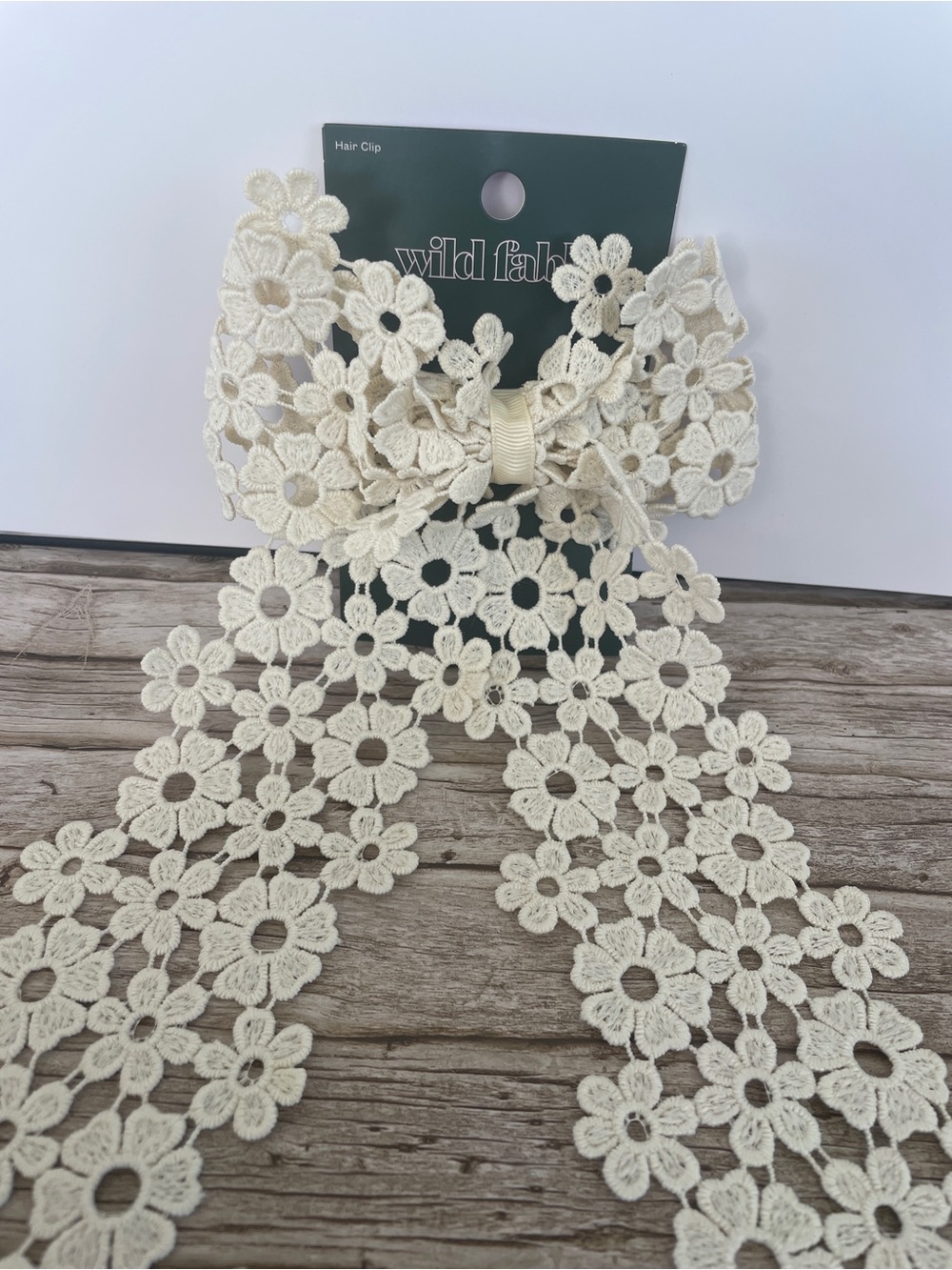 wild fable Cream Lace Daisy Bow Hair Clip